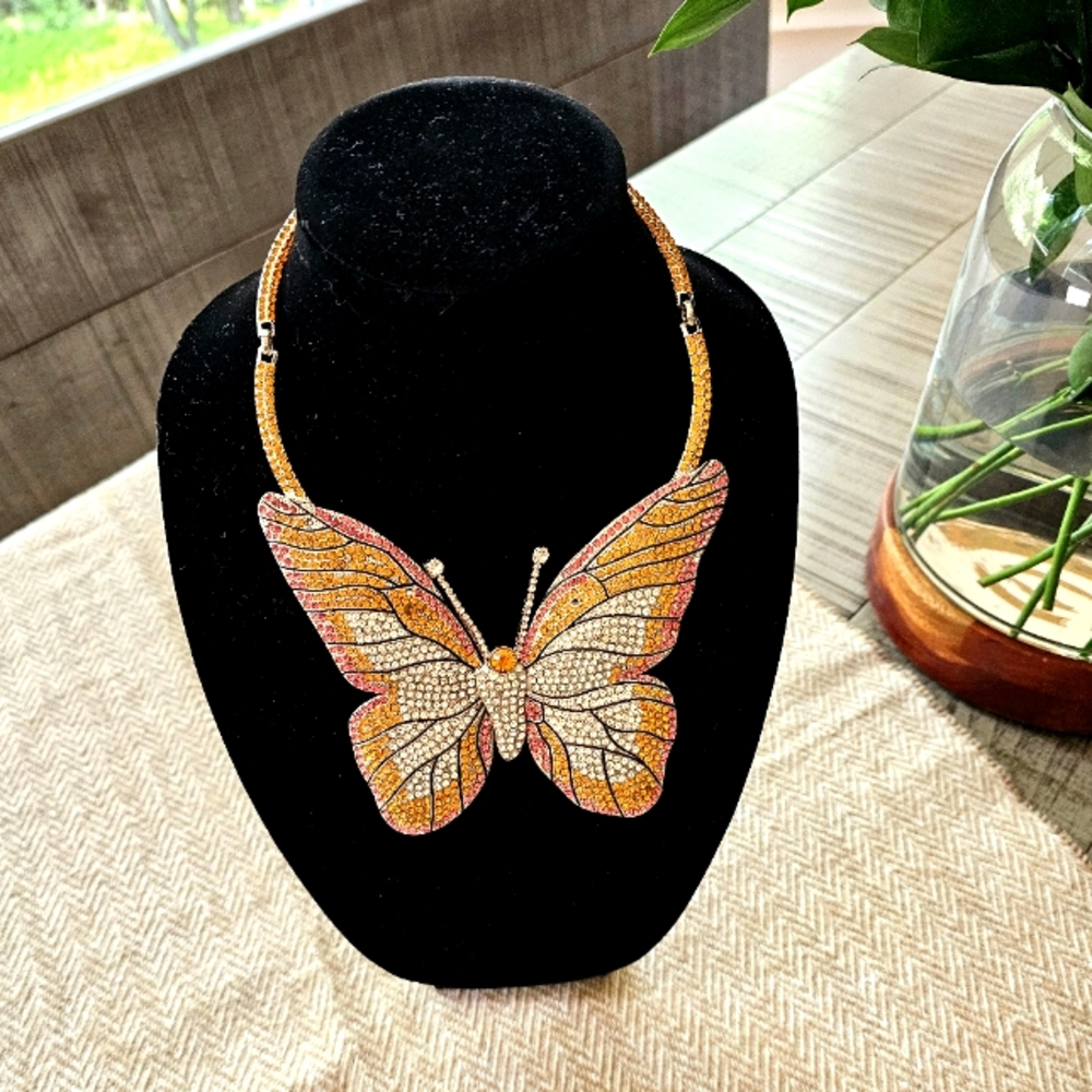 Sassy Jones Pink and Orange Butterfly Statement Necklace - Vintage - Picture 6 of 6